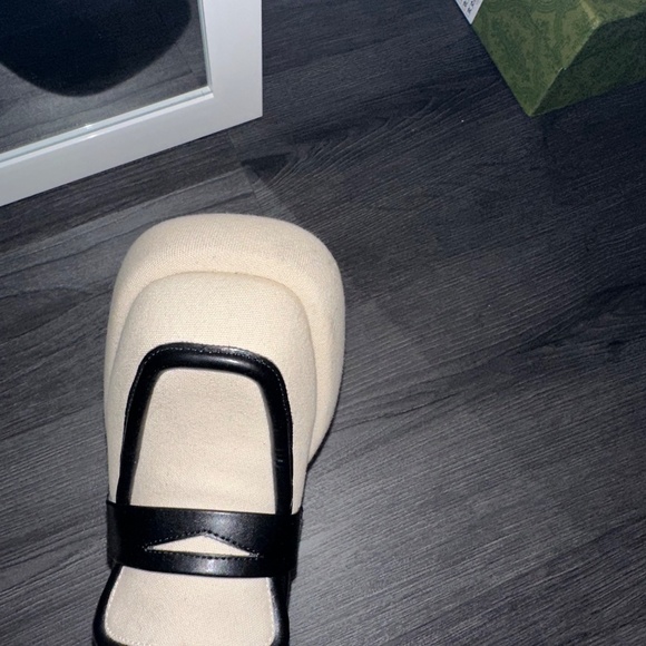 Charles and Keith shoes - Picture 5 of 7